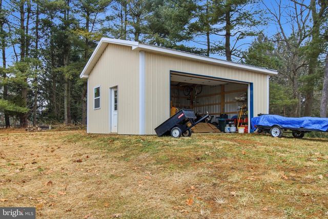 17208 HUNTER GREEN RD, Upperco, MD 21155