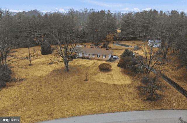 17208 HUNTER GREEN RD, Upperco, MD 21155