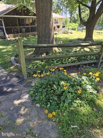 17208 HUNTER GREEN RD, Upperco, MD 21155