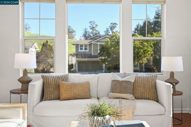 612 Pasa Tiempo Ct, Pleasant Hill, CA 94523