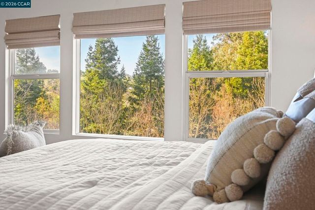 612 Pasa Tiempo Ct, Pleasant Hill, CA 94523