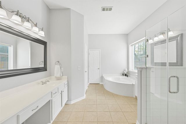 2835 Fairway Drive, Friendswood, TX 77546