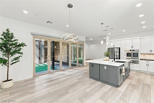 4308 Sunrise Flats Street, Las Vegas, NV 89135