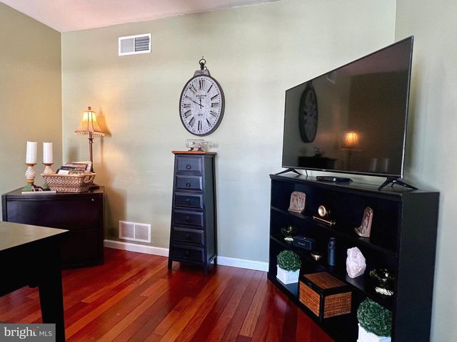 214 WILLIAM DR, Hershey, PA 17033