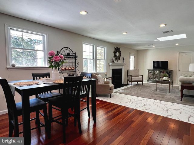 214 WILLIAM DR, Hershey, PA 17033