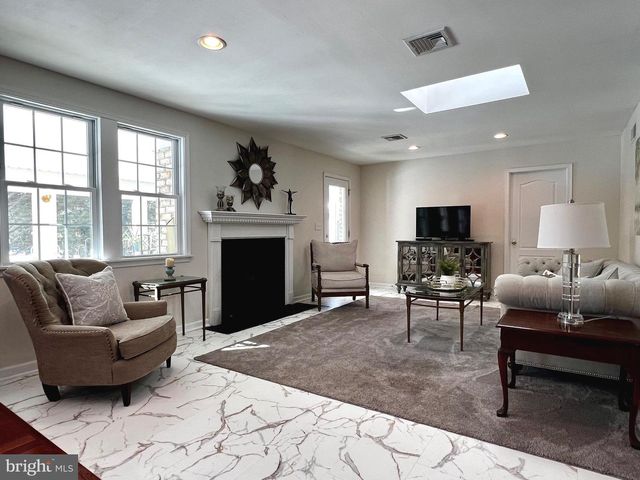 214 WILLIAM DR, Hershey, PA 17033