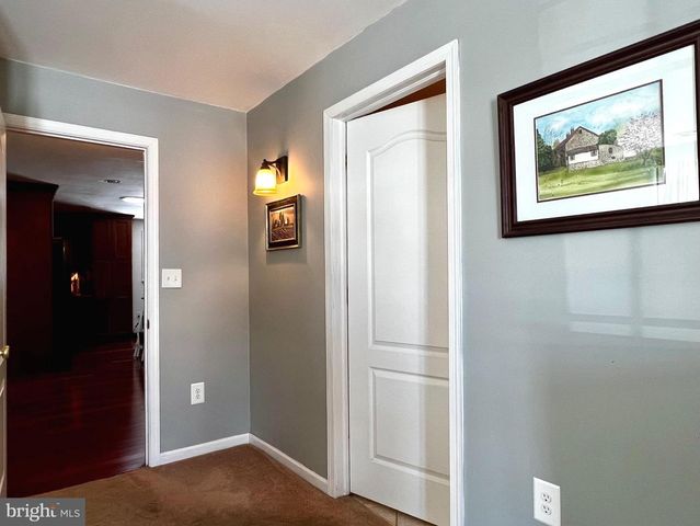 214 WILLIAM DR, Hershey, PA 17033