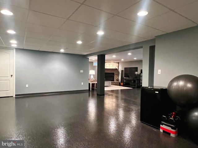 214 WILLIAM DR, Hershey, PA 17033