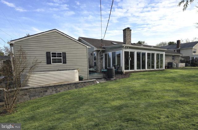 214 WILLIAM DR, Hershey, PA 17033