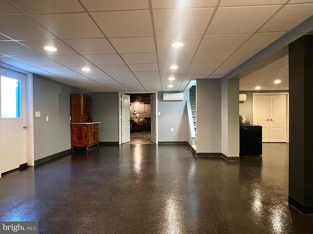 214 WILLIAM DR, Hershey, PA 17033