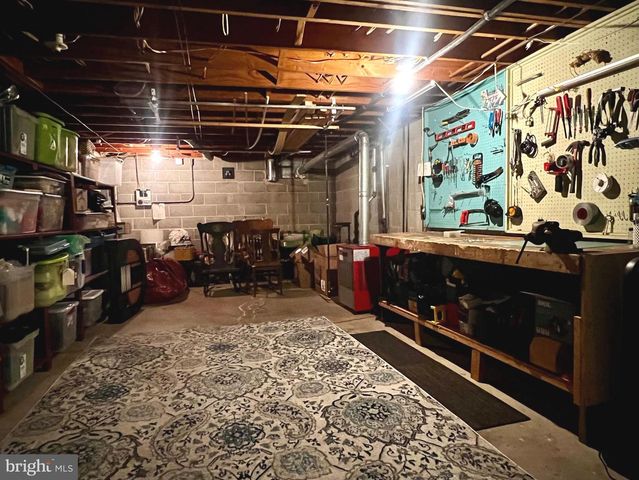 214 WILLIAM DR, Hershey, PA 17033