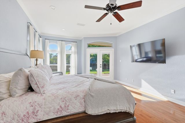 1512 Hunters Ridge Circle, Denton, TX 76205