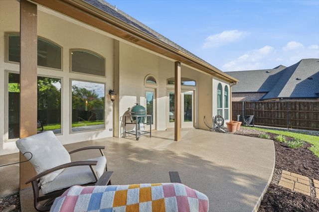 1512 Hunters Ridge Circle, Denton, TX 76205