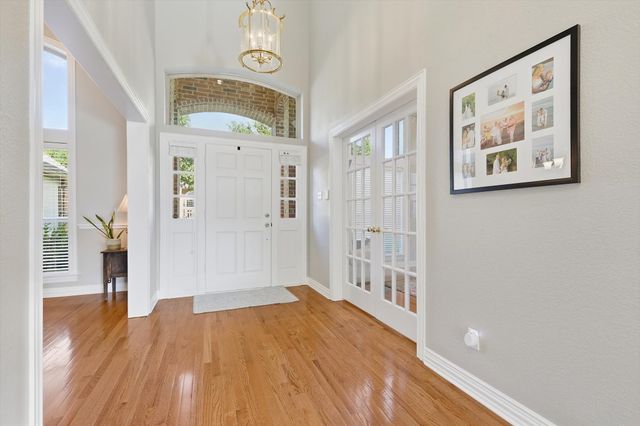 1512 Hunters Ridge Circle, Denton, TX 76205