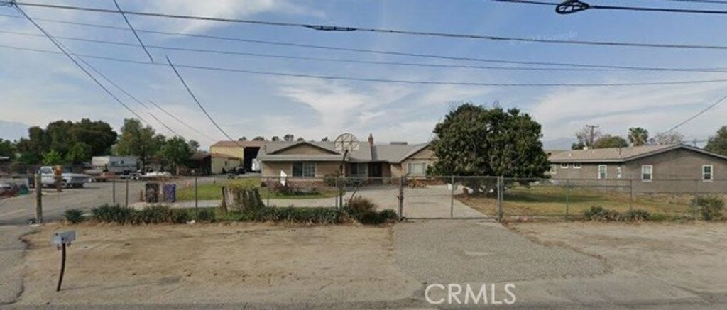 19474 Jurupa Avenue, Bloomington, CA 92316