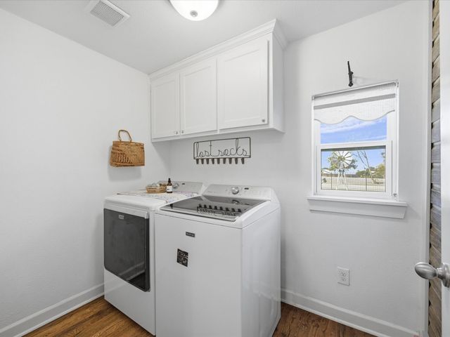 305 E Shoemaker Street, Decatur, TX 76234