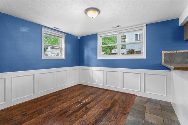 1413 N Geronimo Drive, Independence, MO 64058