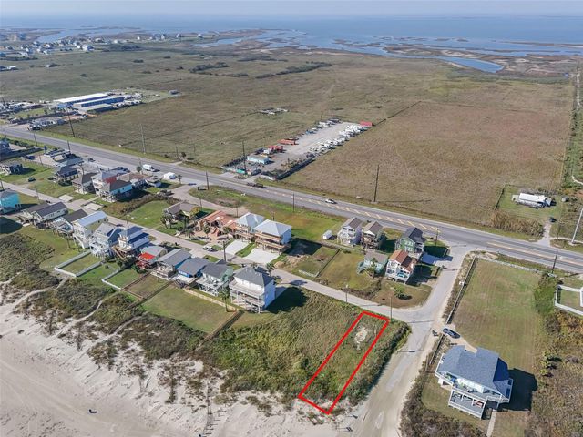 17403 Bristow Drive, Galveston, TX 77554