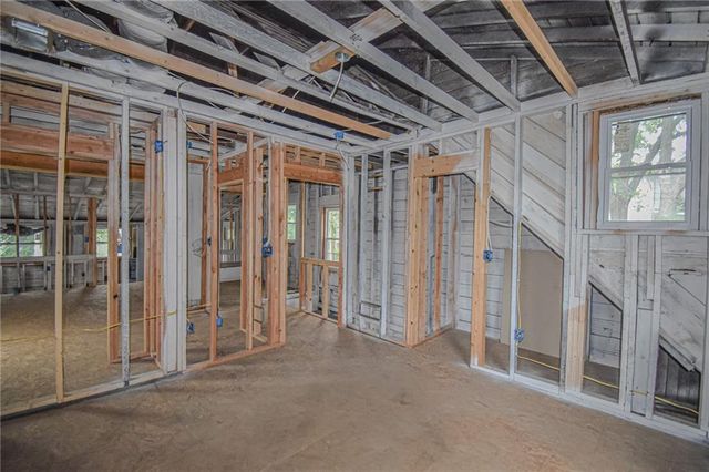 3613 Smart Avenue, Kansas City, MO 64124