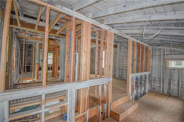 3613 Smart Avenue, Kansas City, MO 64124