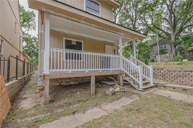 3613 Smart Avenue, Kansas City, MO 64124