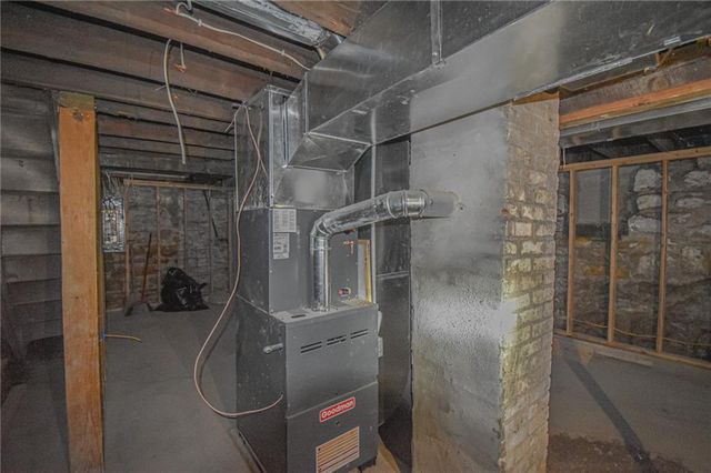 3613 Smart Avenue, Kansas City, MO 64124