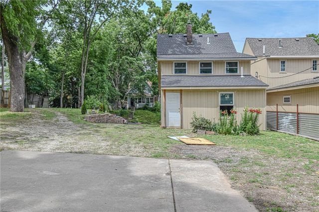 3613 Smart Avenue, Kansas City, MO 64124