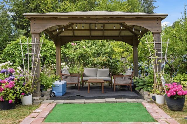 6839 E FILLMORE Street, Port Orchard, WA 98366