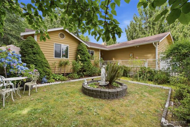 6839 E FILLMORE Street, Port Orchard, WA 98366