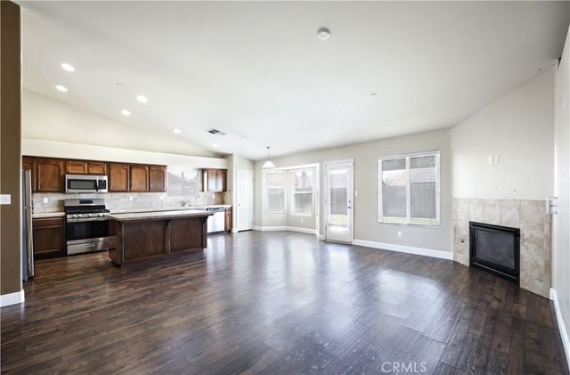 10825 Coronado Pointe, Bakersfield, CA 93311