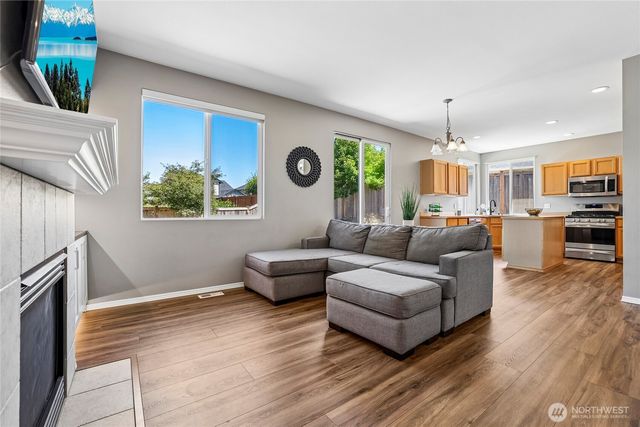 6307 Nathan Place SE, Auburn, WA 98092