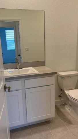 606 SW 12th St, Florida City, FL 33034