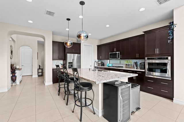 8845 Watercrest Circle W, Parkland, FL 33076