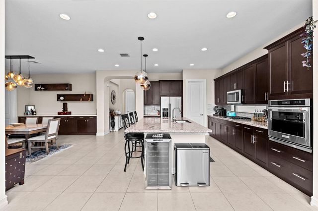 8845 Watercrest Circle W, Parkland, FL 33076