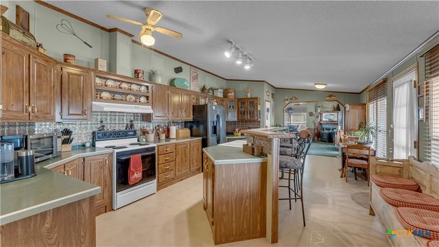 3527 N US HWY 281, Burnet, TX 78611
