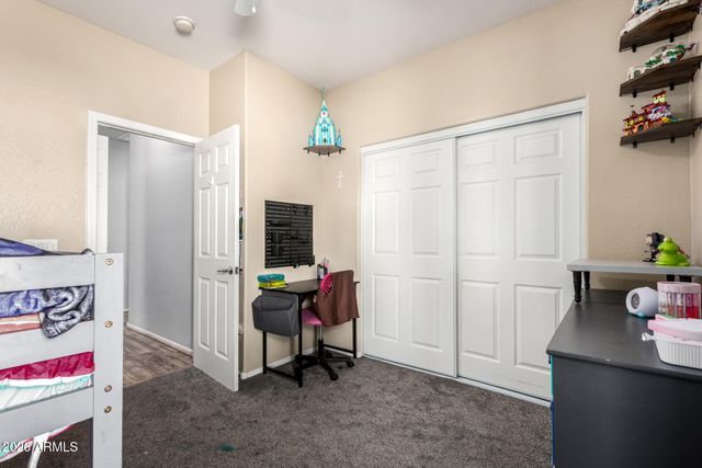 2328 E GREENLEE Avenue, Apache Junction, AZ 85119