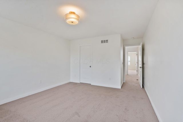 5388 Middlebury Loop, Lewis Center, OH 43035