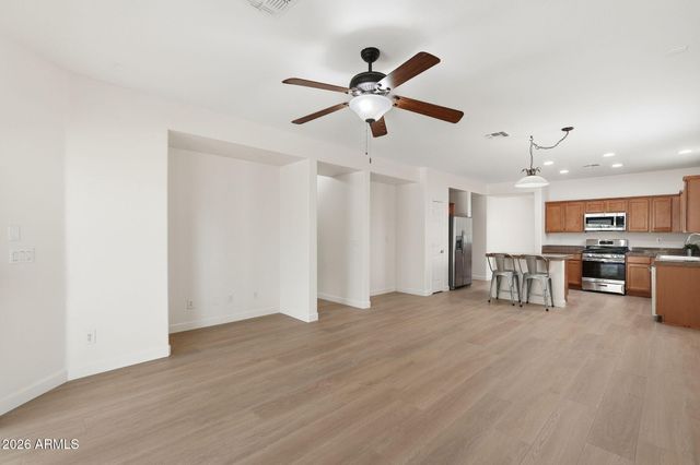 39518 N White Tail Lane, Anthem, AZ 85086