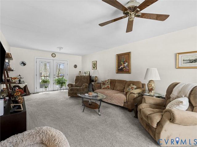 7706 Northern Dancer Ct, Midlothian, VA 23112