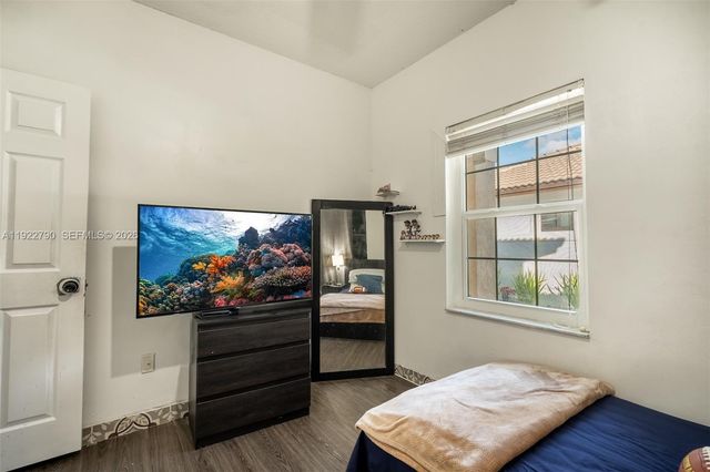 17082 NW 11th St, Pembroke Pines, FL 33028