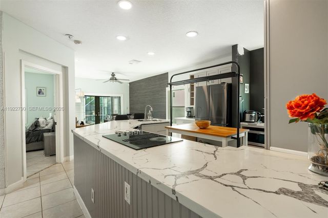 17082 NW 11th St, Pembroke Pines, FL 33028