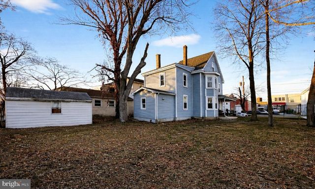 38 E HANCOCK ST, Riverside, NJ 08075