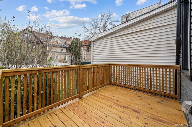518 E 29th Street, Brooklyn, NY 11210