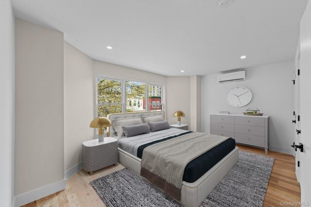 518 E 29th Street, Brooklyn, NY 11210