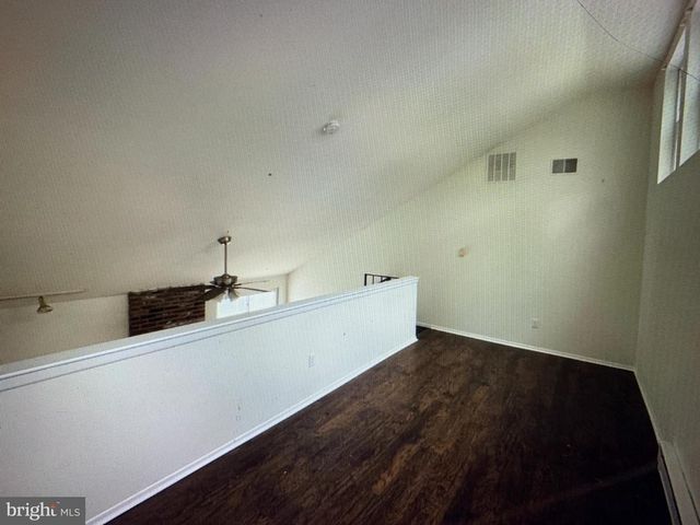 502 BROMLEY, Clementon, NJ 08021