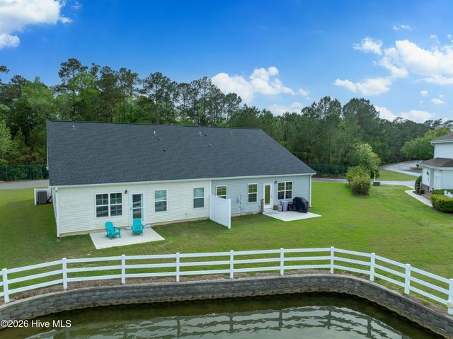 8697 Radcliff Drive NW, Calabash, NC 28467