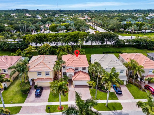 9147 Dupont Place, Wellington, FL 33414