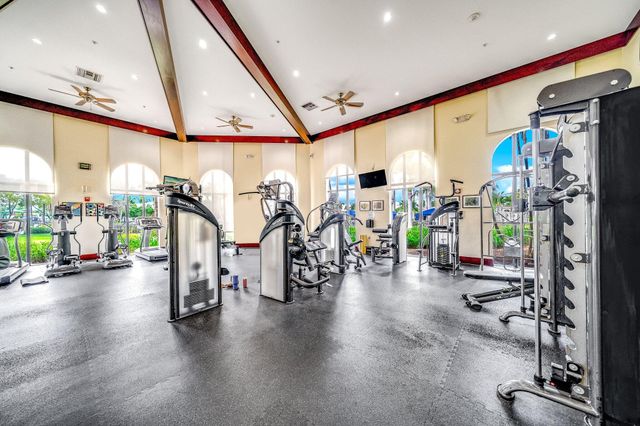 9147 Dupont Place, Wellington, FL 33414