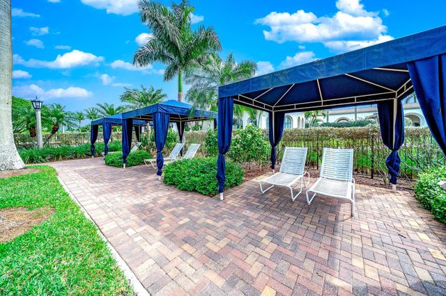 9147 Dupont Place, Wellington, FL 33414