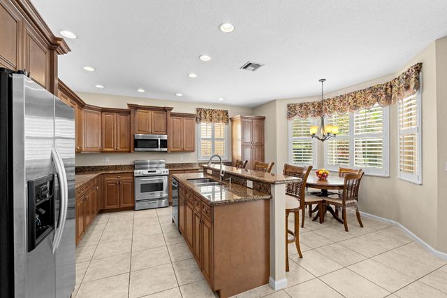 9147 Dupont Place, Wellington, FL 33414